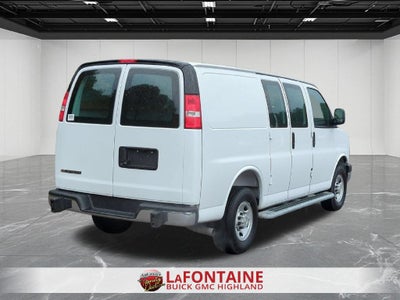 2025 Chevrolet Express Cargo WT