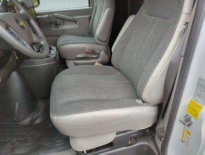2025 Chevrolet Express Cargo WT