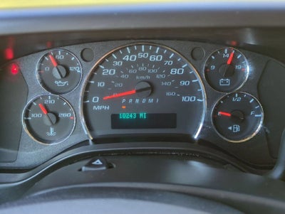 2025 Chevrolet Express Cargo WT