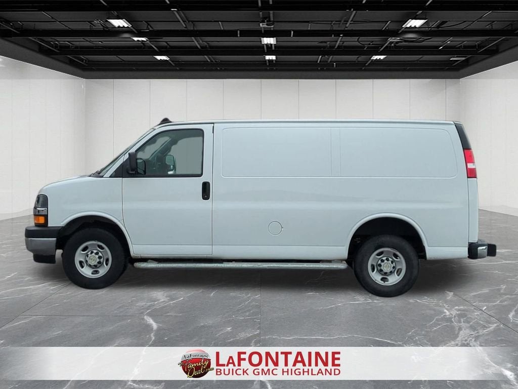 2024 Chevrolet Express Cargo 2500 WT