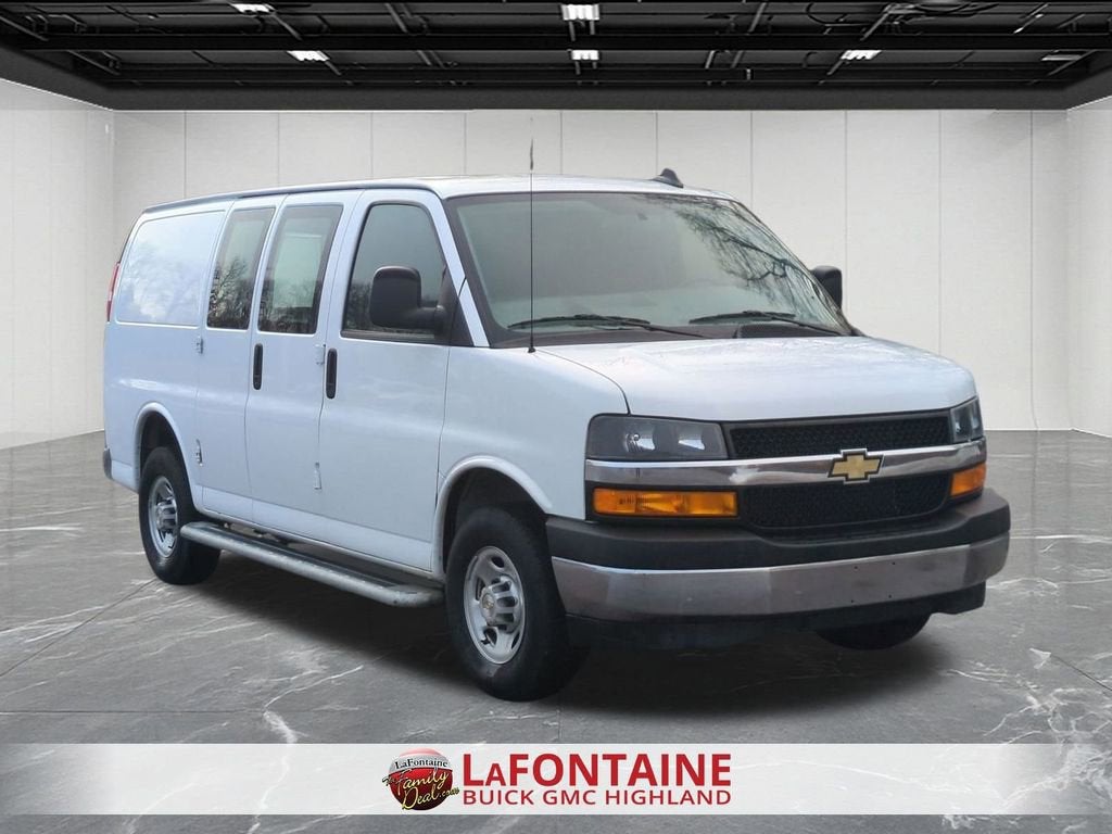 2024 Chevrolet Express Cargo 2500 WT