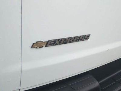 2024 Chevrolet Express Cargo 2500 WT