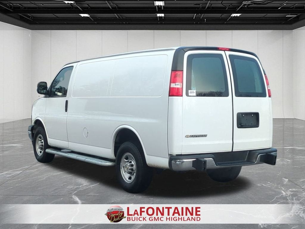 2024 Chevrolet Express Cargo 2500 WT