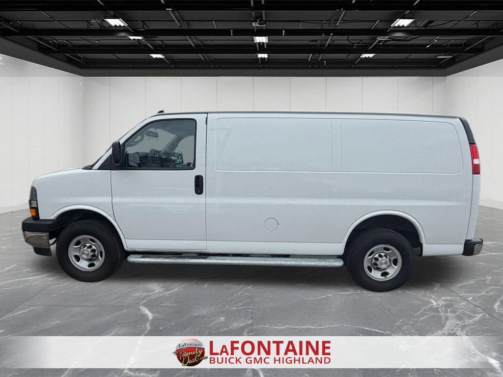 2024 Chevrolet Express Cargo 2500 WT