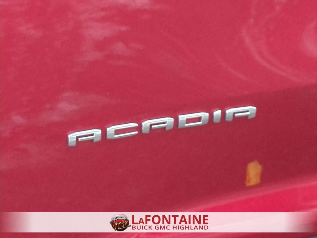 2024 GMC Acadia Elevation