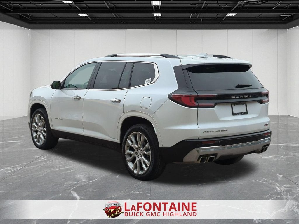 2024 GMC Acadia Denali