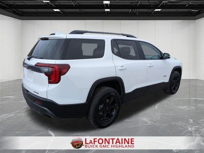 2023 GMC Acadia AT4