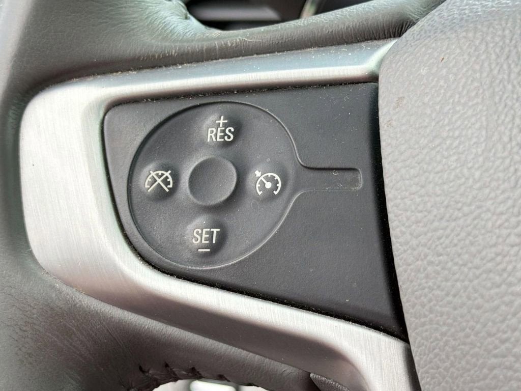 2017 GMC Acadia SLE