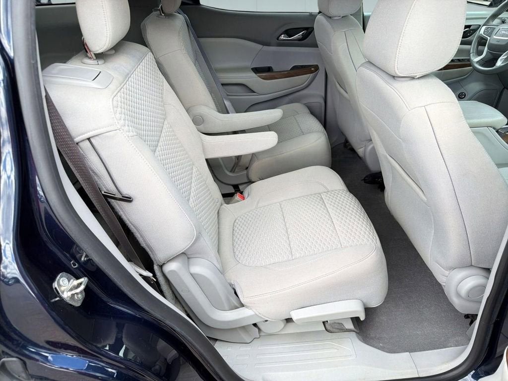 2017 GMC Acadia SLE
