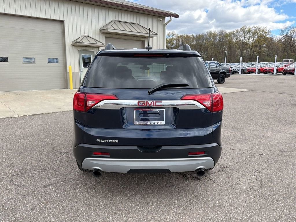 2017 GMC Acadia SLE