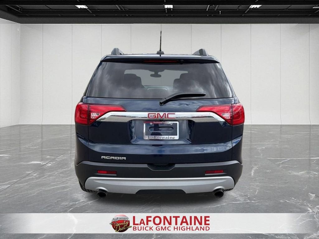 2017 GMC Acadia SLE