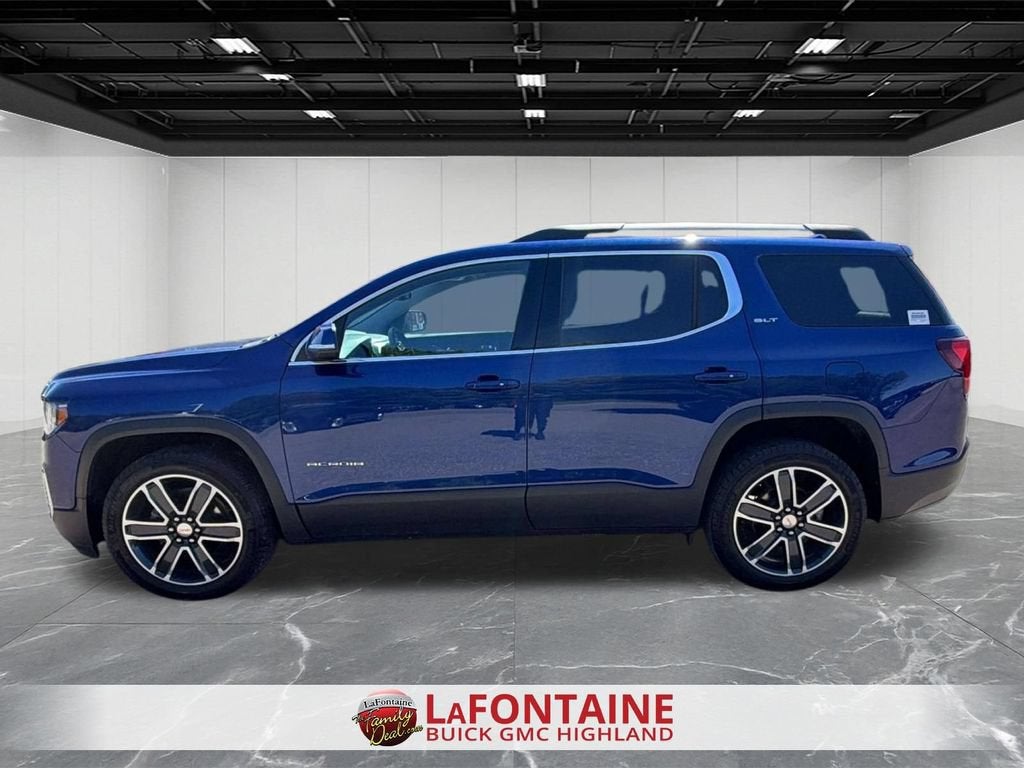 2023 GMC Acadia SLT