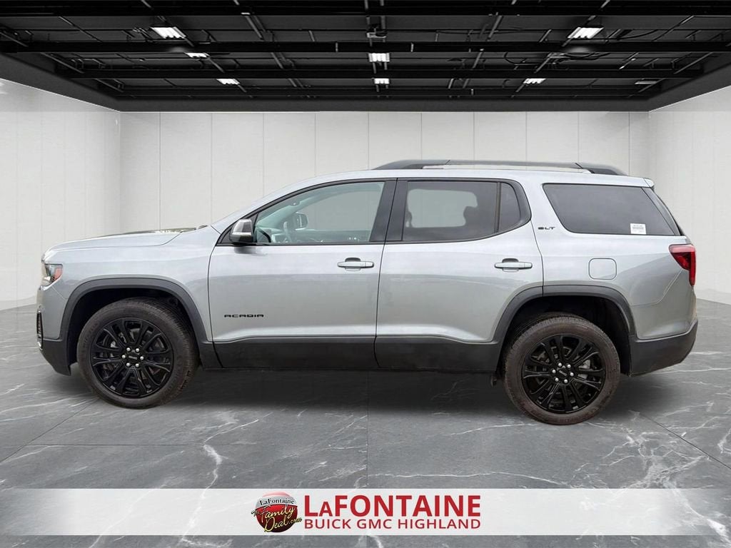 2023 GMC Acadia SLT