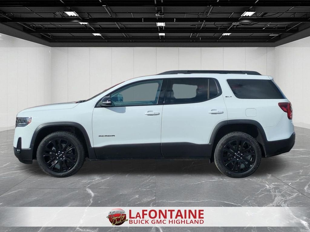 2023 GMC Acadia SLT