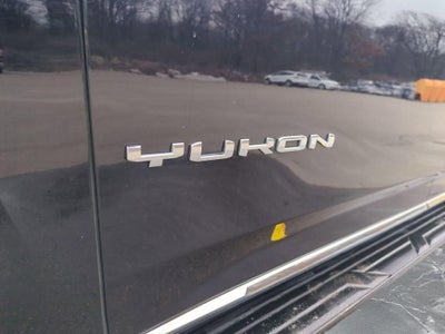2023 GMC Yukon XL SLT