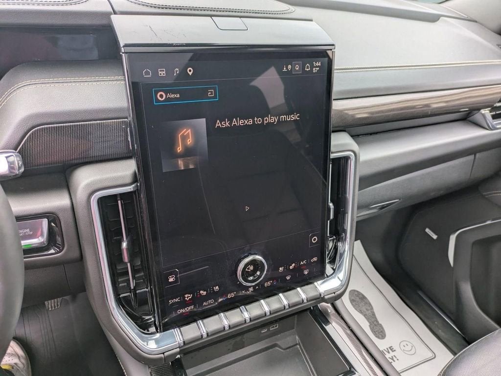 2025 GMC Yukon XL Elevation