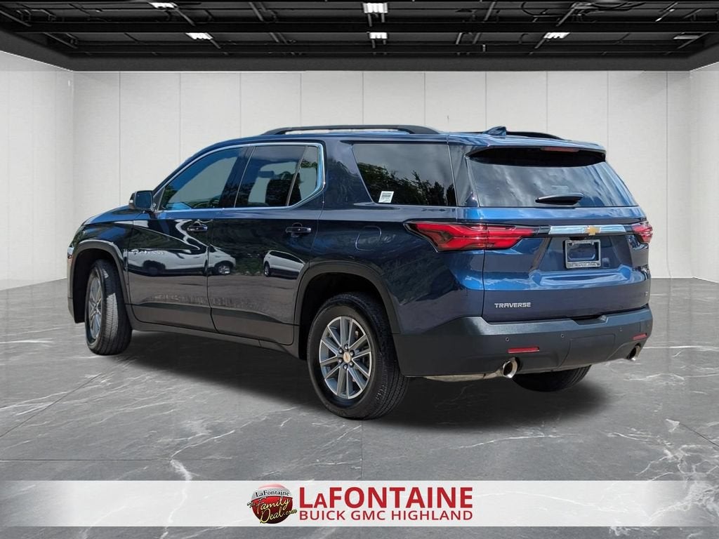 2023 Chevrolet Traverse LT Cloth
