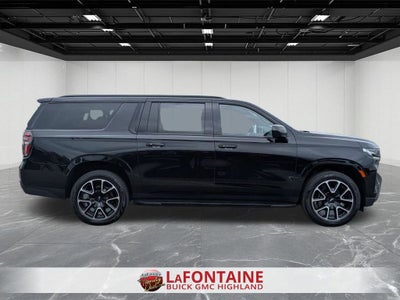 2023 Chevrolet Suburban RST