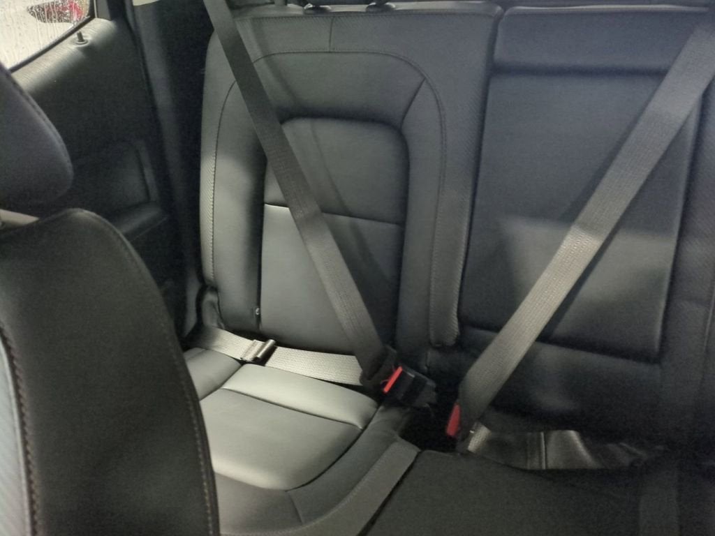 2022 GMC Canyon AT4 - Leather