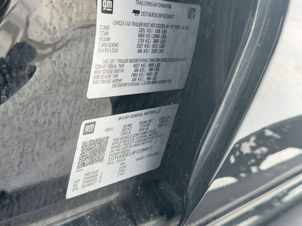 2023 GMC Sierra 1500 AT4