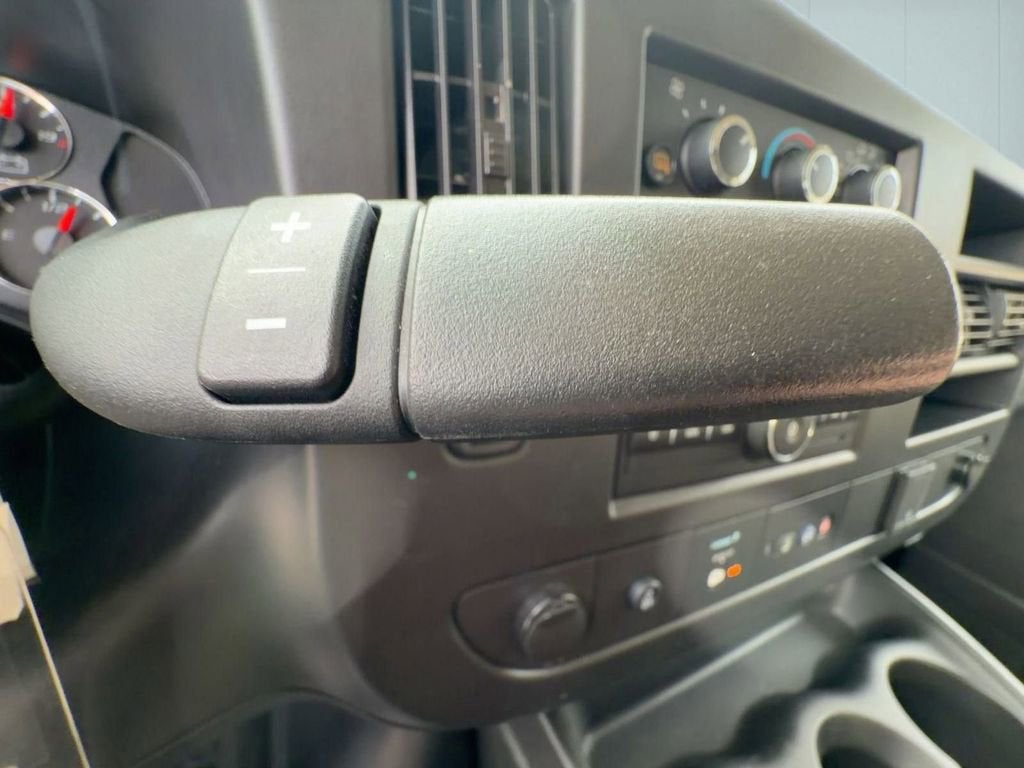 2024 GMC Savana Cargo 2500 Work Van