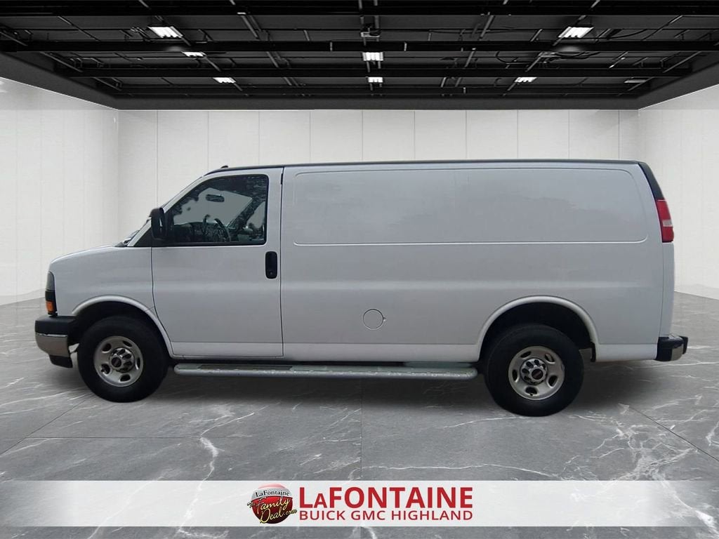 2023 GMC Savana Cargo 2500 Work Van