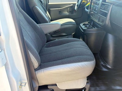 2024 GMC Savana Cargo 2500 Work Van