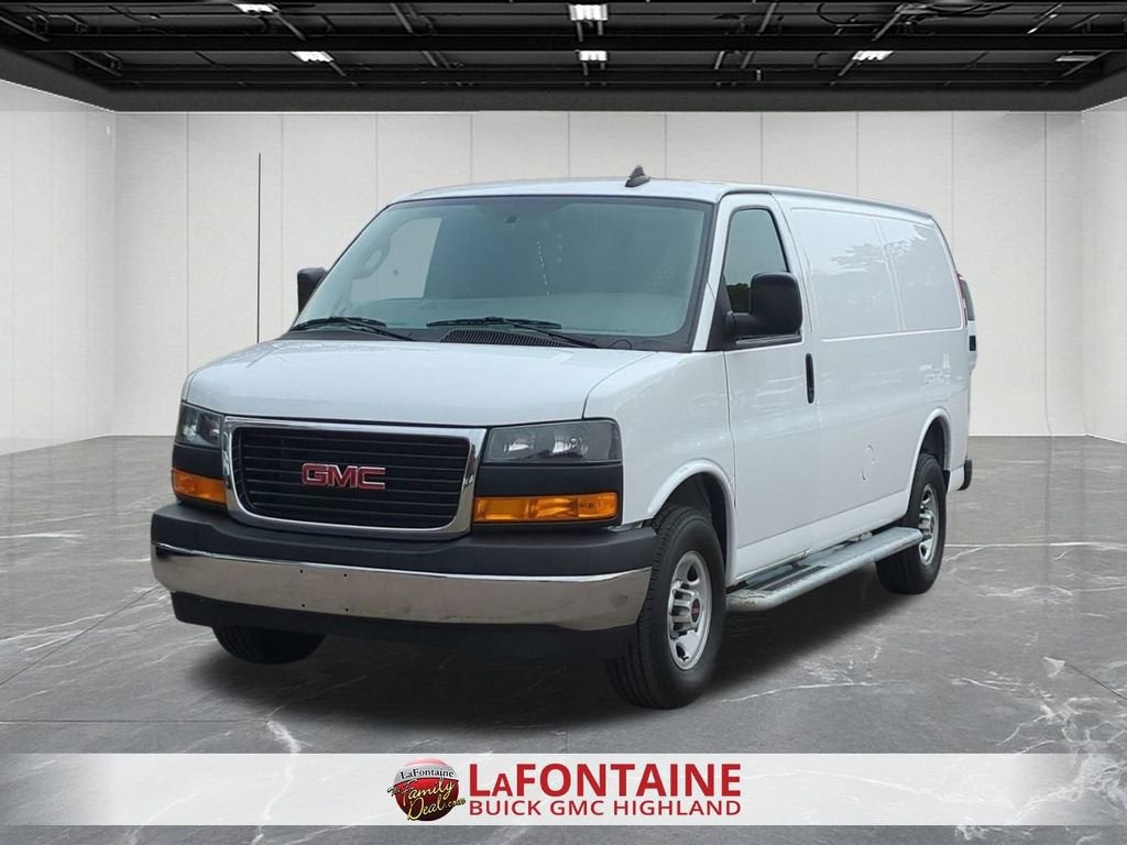 2023 GMC Savana Cargo 2500 Work Van