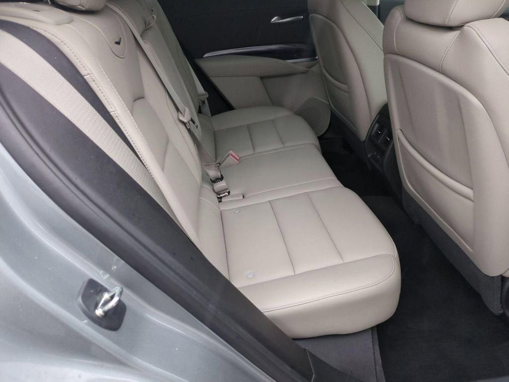 2023 Cadillac XT4 Luxury