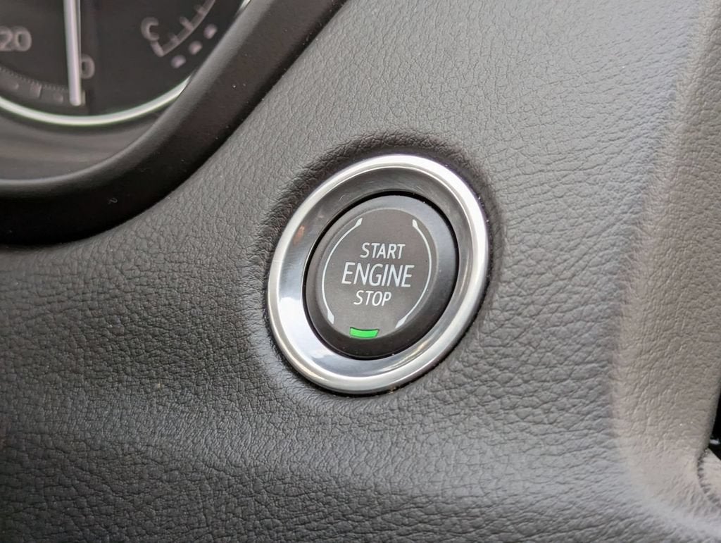 2023 Cadillac XT4 AWD Luxury