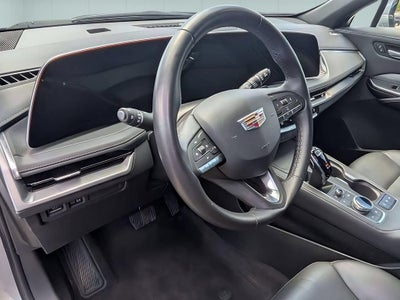 2025 Cadillac XT4 Premium Luxury