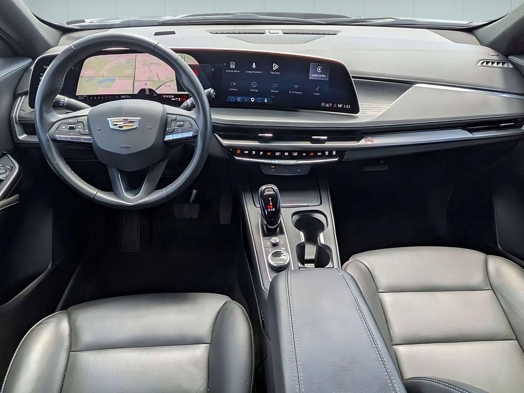 2025 Cadillac XT4 Premium Luxury