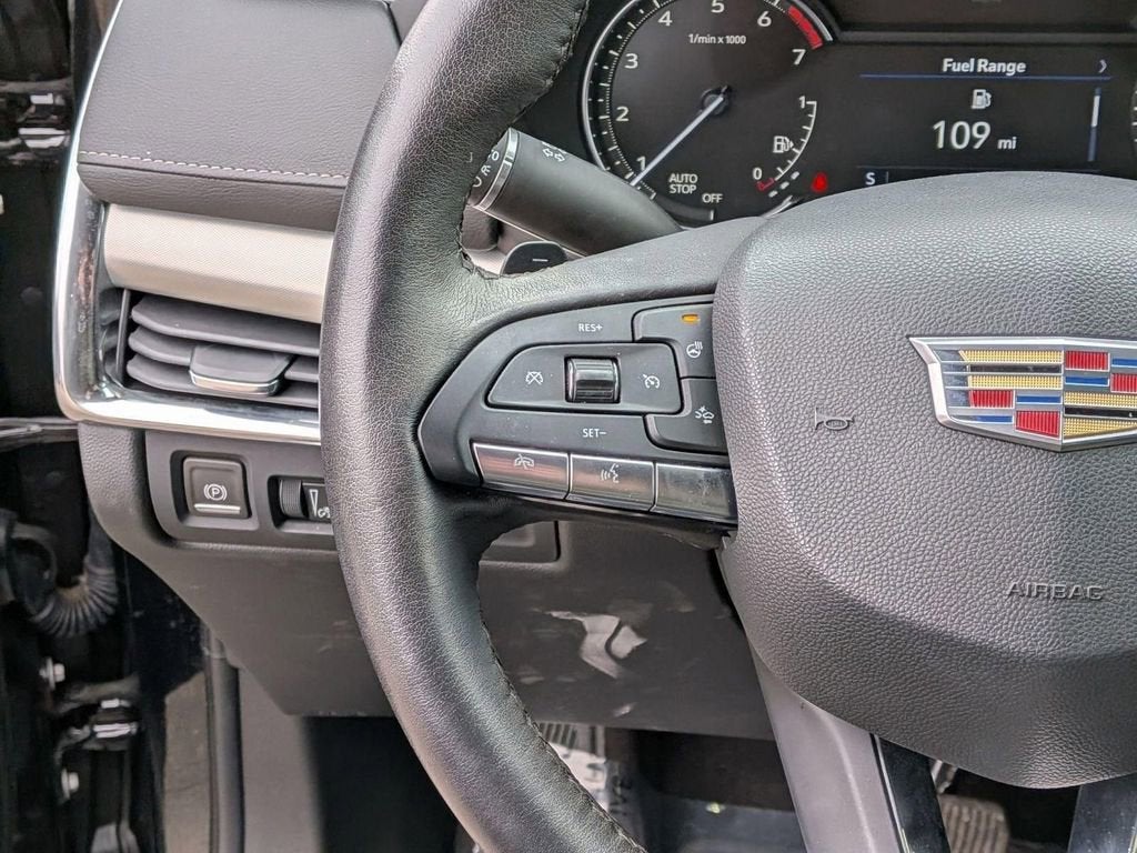 2023 Cadillac XT4 Premium Luxury