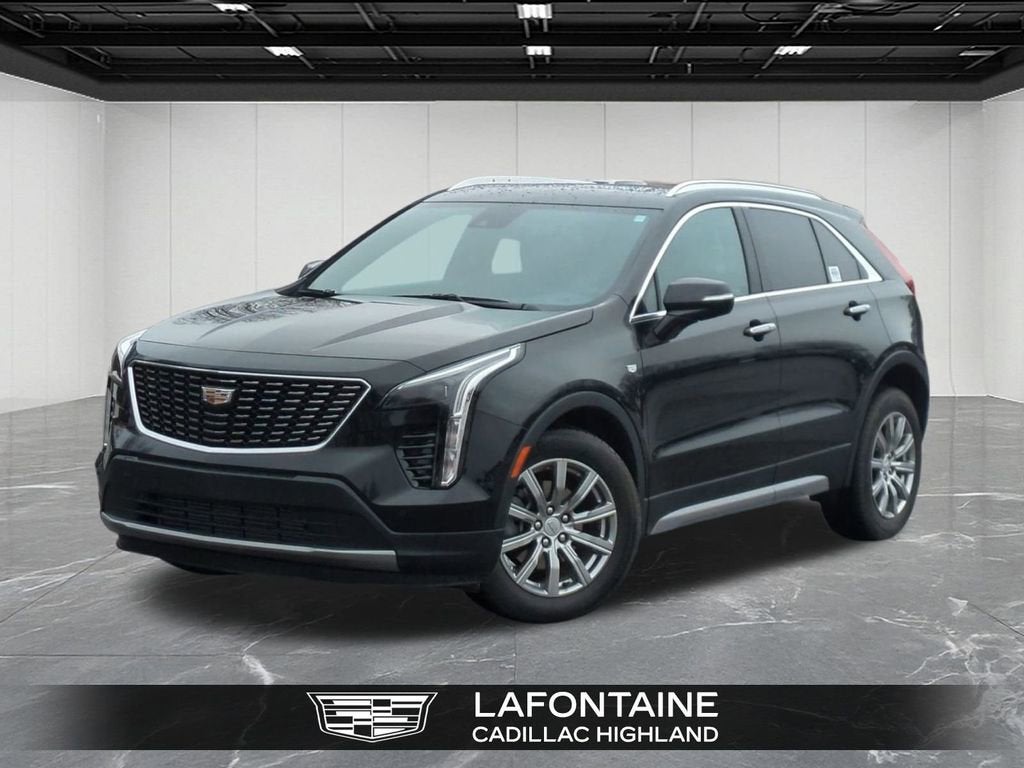 2023 Cadillac XT4 Premium Luxury
