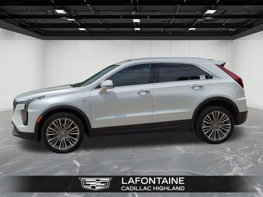 2024 Cadillac XT4 Premium Luxury