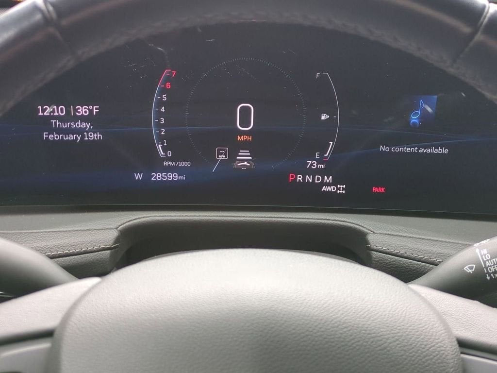 2025 Cadillac XT4 Premium Luxury