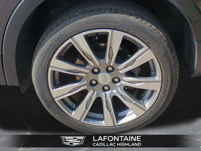 2022 Cadillac XT4 Premium Luxury