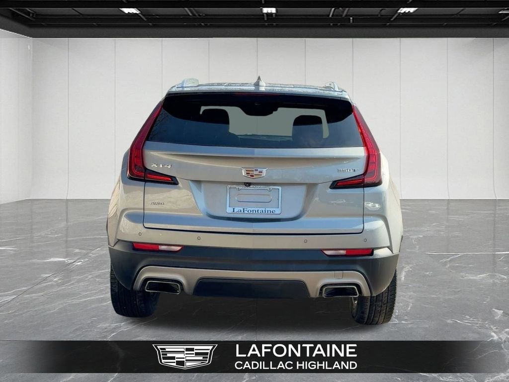2023 Cadillac XT4 Premium Luxury