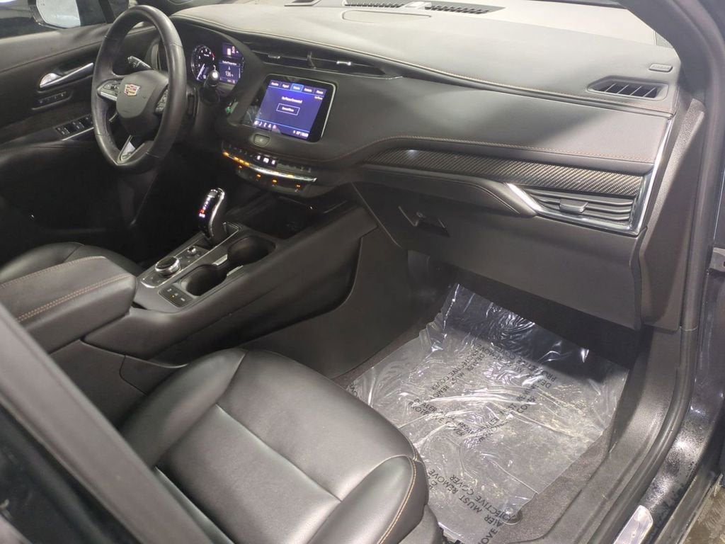 2022 Cadillac XT4 Sport