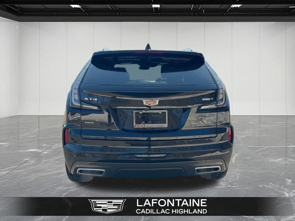 2024 Cadillac XT4 Sport