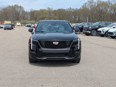 2024 Cadillac XT4 Sport