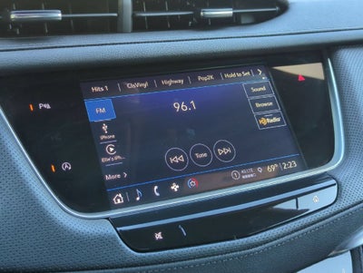 2024 Cadillac XT5 Luxury