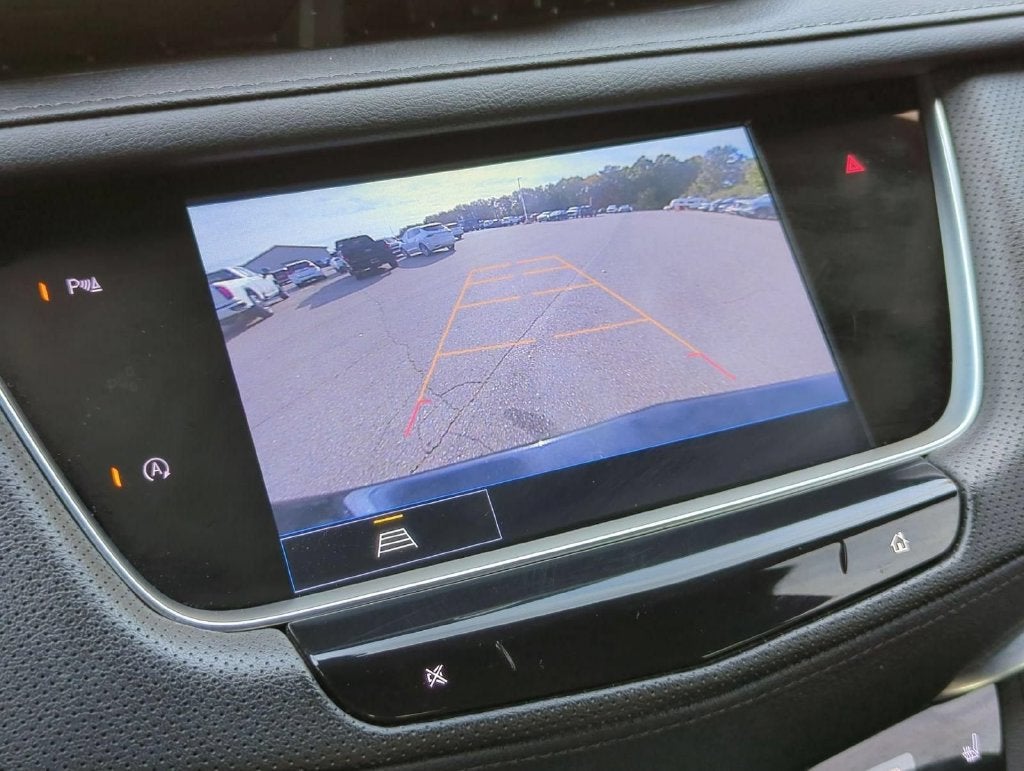 2023 Cadillac XT5 FWD Premium Luxury