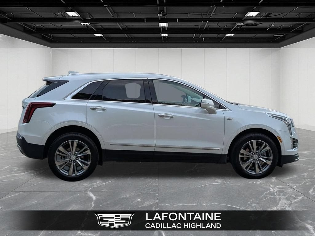 2025 Cadillac XT5 Premium Luxury