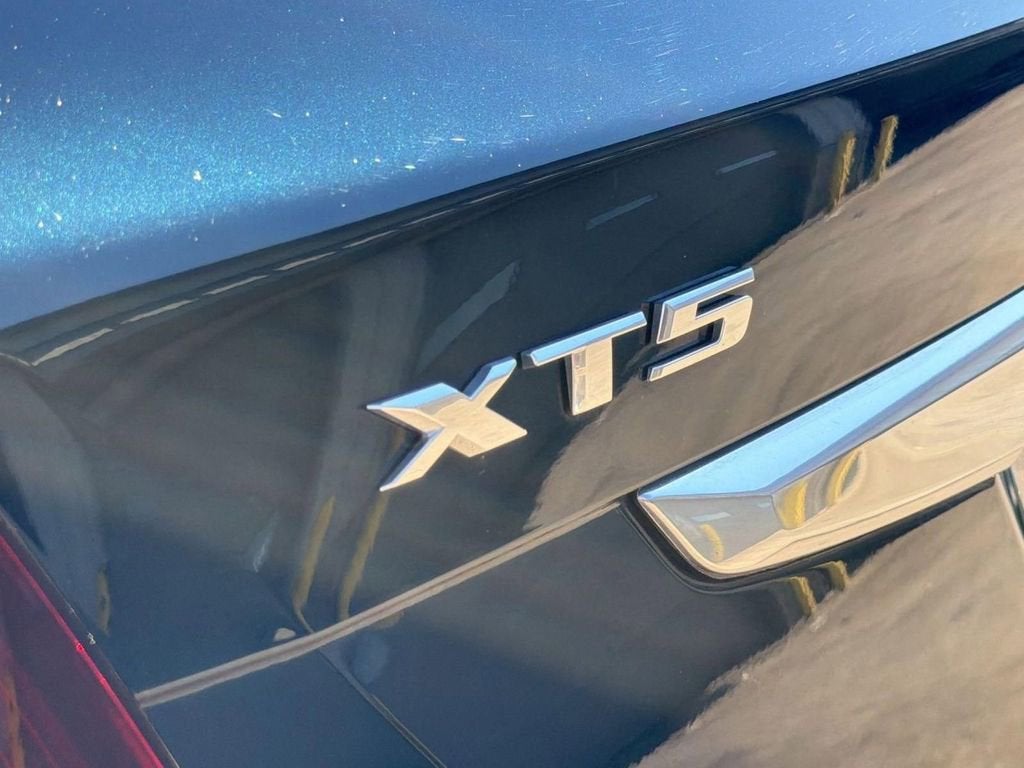 2025 Cadillac XT5 Premium Luxury