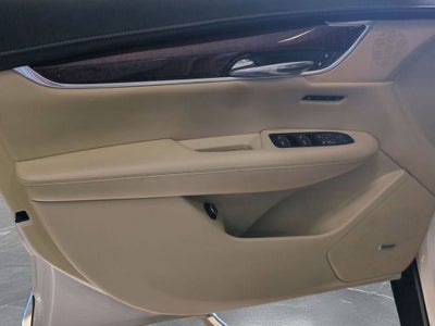 2017 Cadillac XT5 Luxury AWD