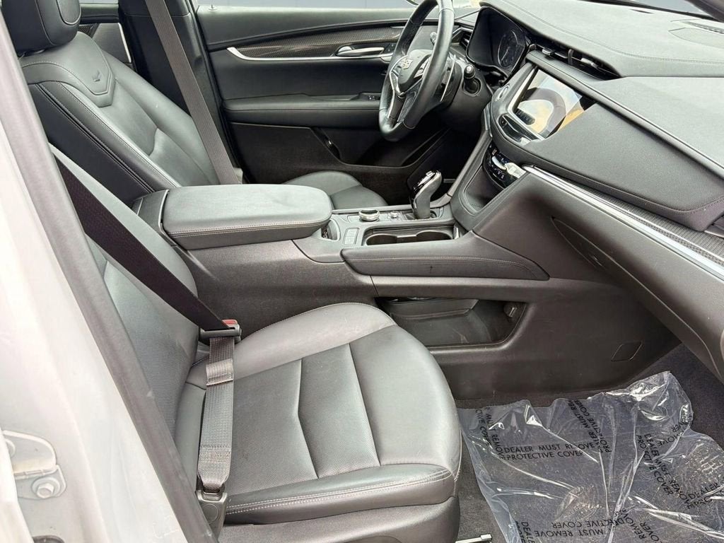 2023 Cadillac XT5 Sport