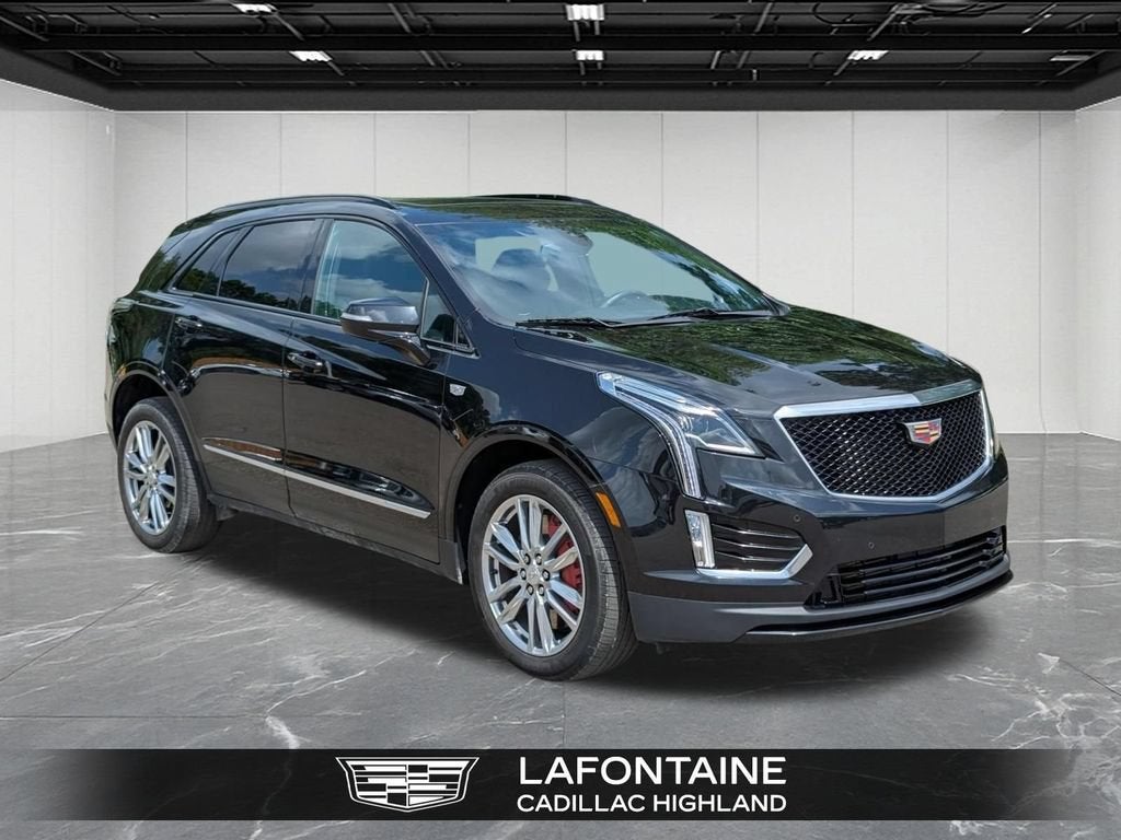 2024 Cadillac XT5 Sport