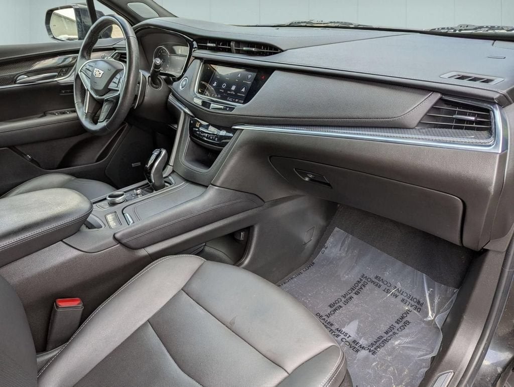 2024 Cadillac XT5 Sport