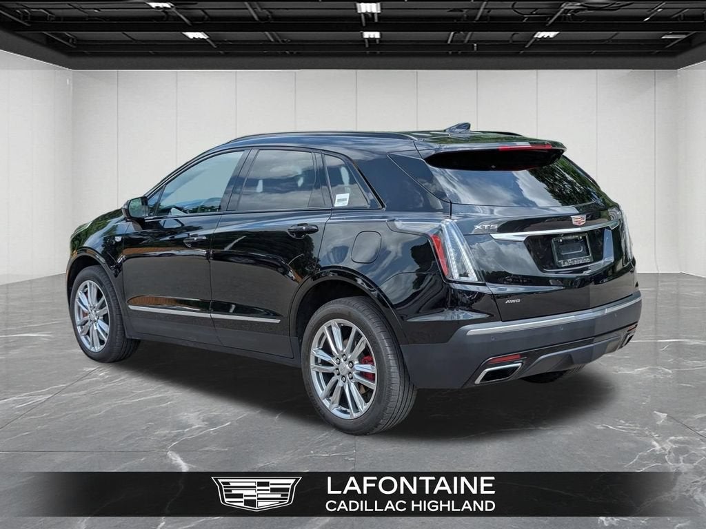 2024 Cadillac XT5 Sport